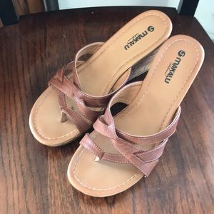 Wedge sandals